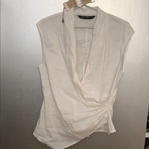 Zara 69% linen cross over top size LG